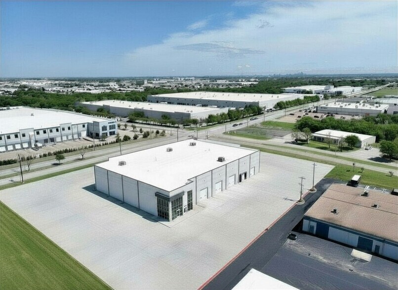 Primary Photo Of 2603 Arkansas Ln, Grand Prairie Industrial For Lease