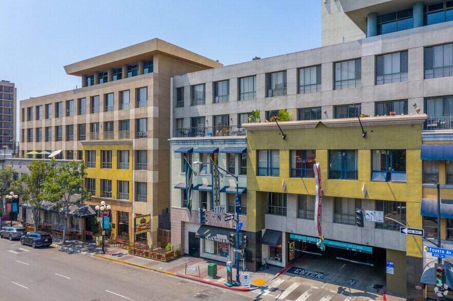 More Photos Of 810 4th Ave, San Diego Apartments For Lease