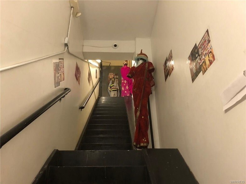 More Photos Of 294 W Ferry St, Buffalo Restaurant For Lease