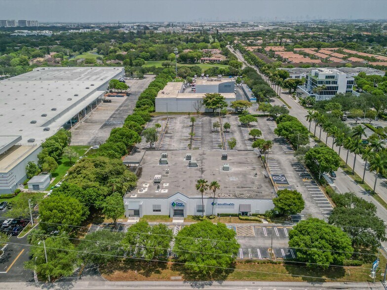 More Photos Of 3301 NW 107th Ave, Miami Research And Development For Lease