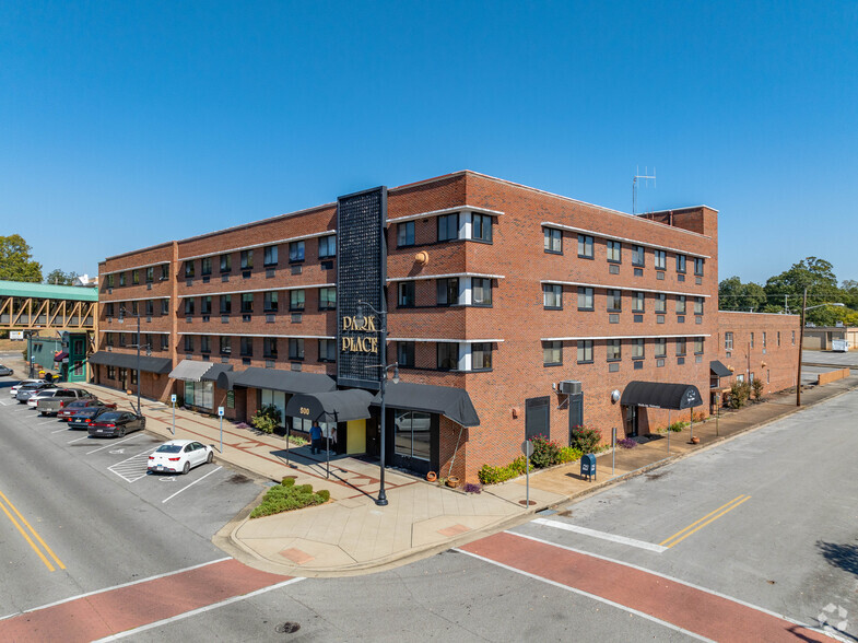 Primary Photo Of 500 N Montgomery Ave, Sheffield Multifamily For Sale