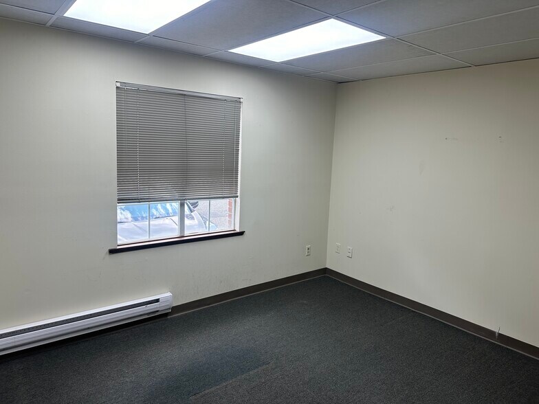 More Photos Of 188 Eagle Rock Ave, Roseland Office For Sale