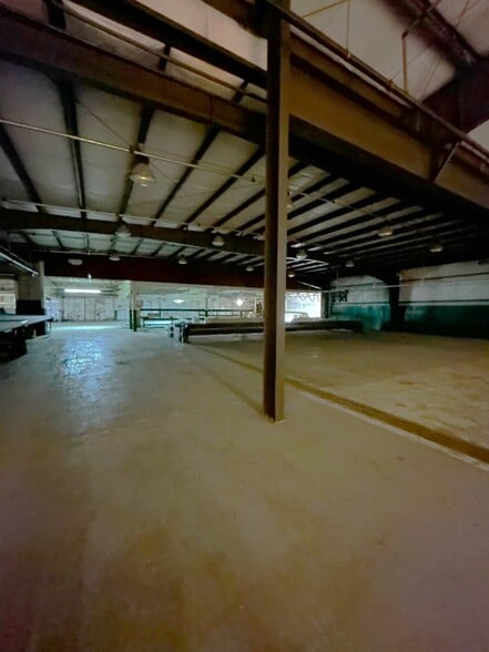 More Photos Of 750 S Main St, Piqua Manufacturing For Sale