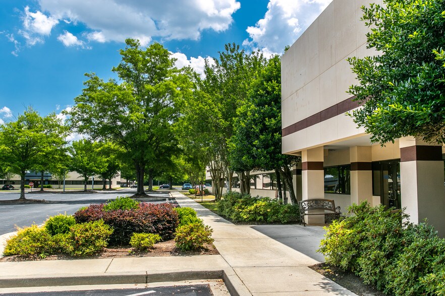 More Photos Of 2331 S Centennial Ave, Aiken Office Residential For Lease