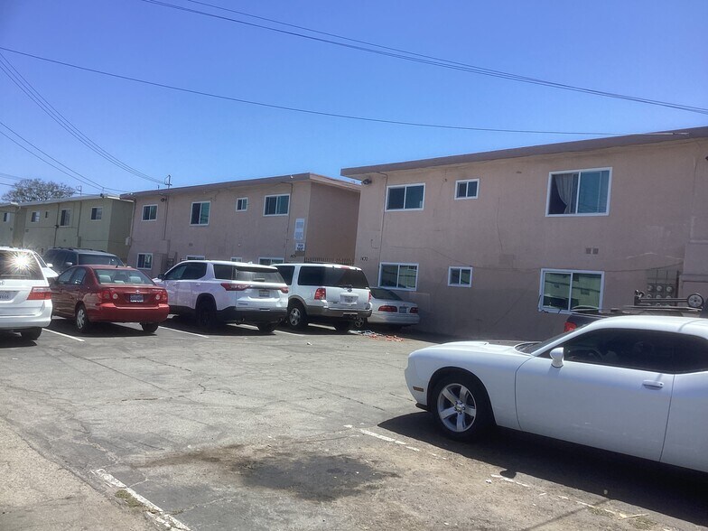 More Photos Of 1426 Minnie St, Santa Ana Apartments For Sale