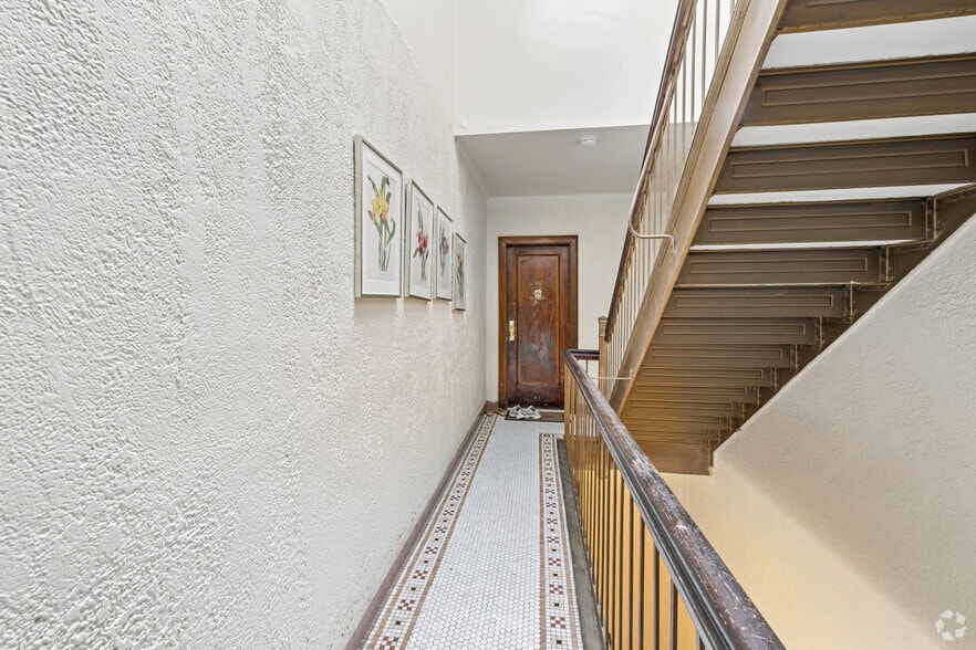 More Photos Of 257 E 238th St, Bronx Apartments For Sale