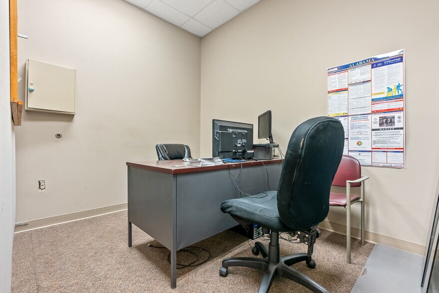 More Photos Of 834-840 Lagoon Business Loop, Montgomery Light Distribution For Lease