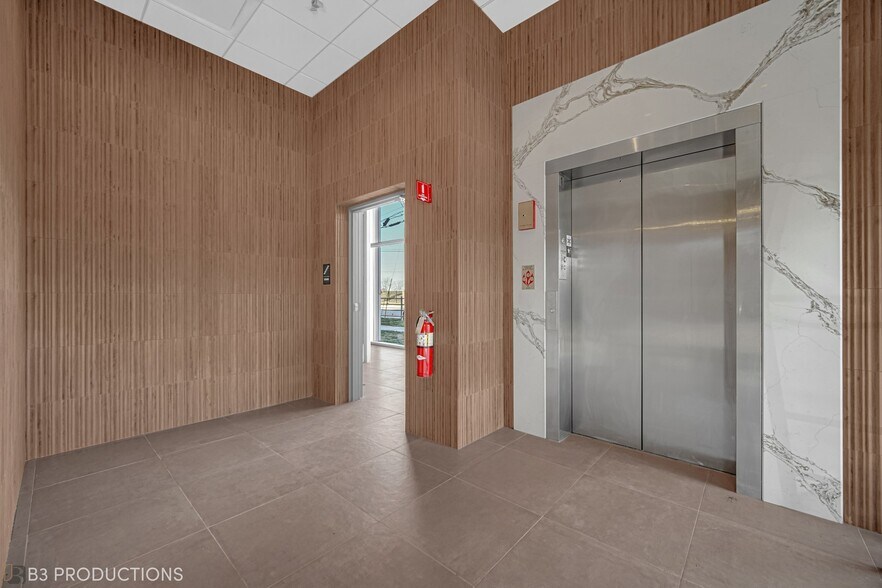 More Photos Of 4457 Southwest Highway, Oak Lawn Medical For Lease