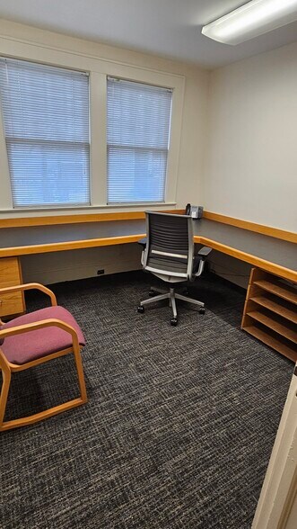 More Photos Of 1002 Broad St, Durham Office For Sale