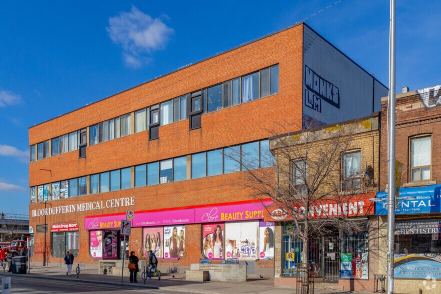 More Photos Of 1011 Dufferin St, Toronto Office For Lease