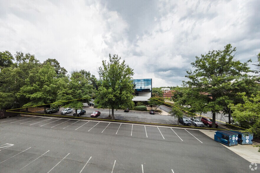 More Photos Of 5350 Shawnee Rd, Alexandria Medical For Sale