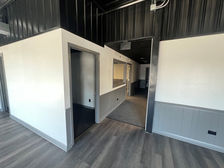 More Photos Of 110 E A St, Newton Freestanding For Sale