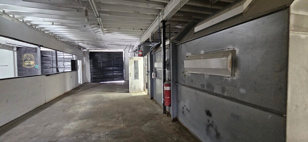 More Photos Of 1346 S Dixie Hwy, Hollywood Warehouse For Sale