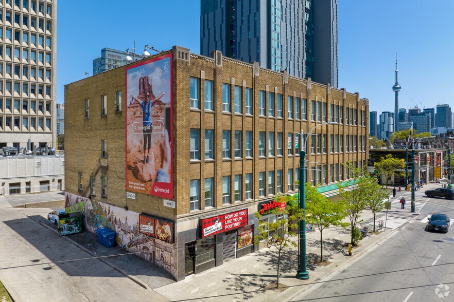 Primary Photo Of 455-457 Spadina Ave, Toronto Office For Lease