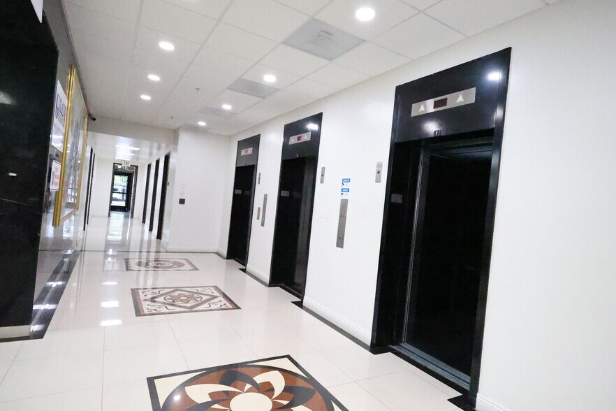 More Photos Of 1801 W Romneya Dr, Anaheim Office Residential For Lease