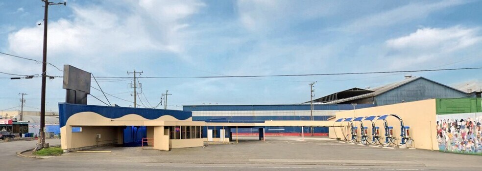 Primary Photo Of 2763 4th Ave S, Seattle Carwash For Sale