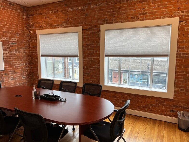 More Photos Of 1 W Main St, Clinton Storefront Retail Office For Lease