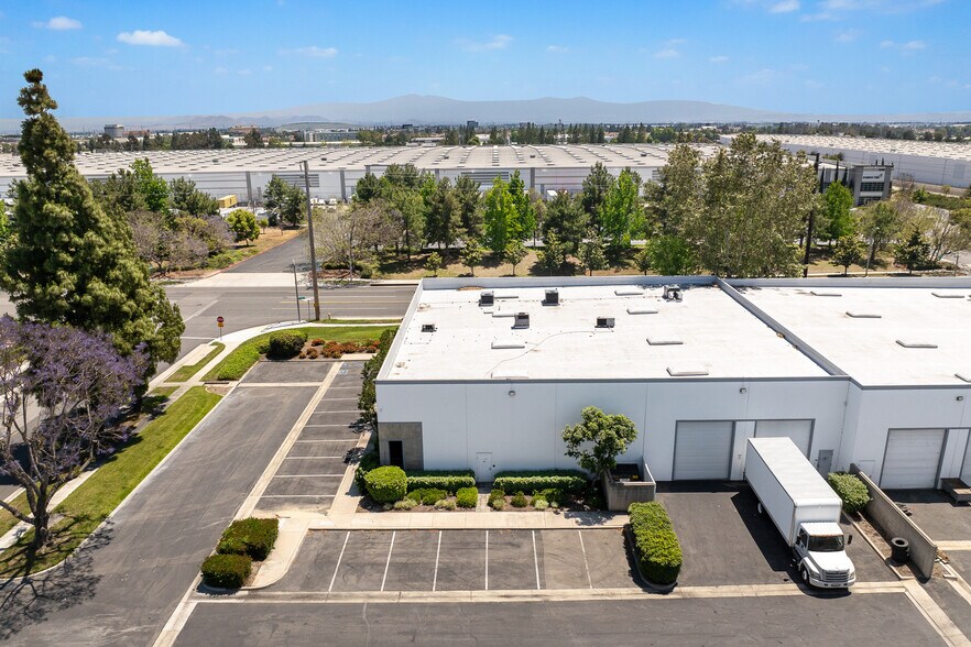 More Photos Of 10282 6th St, Rancho Cucamonga Warehouse For Sale