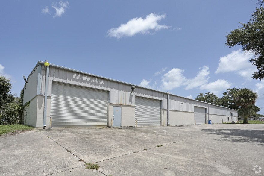 More Photos Of 1074 N Us-1, Ormond Beach Manufacturing For Lease