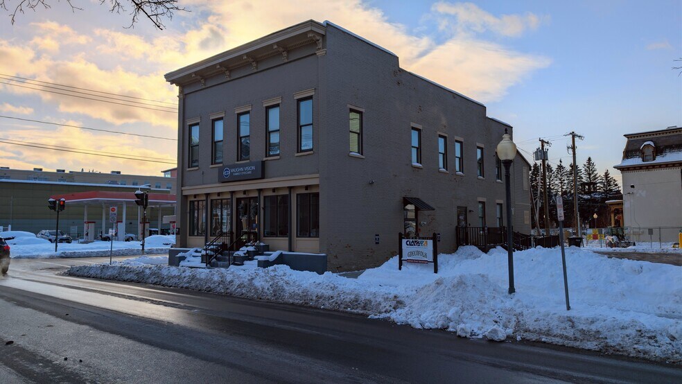 More Photos Of 58 Church St, Saratoga Springs Freestanding For Lease