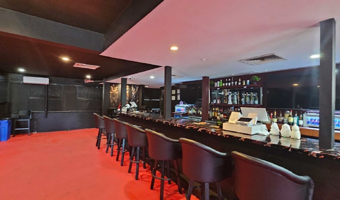 More Photos Of 2836 Kapiolani Blvd, Honolulu Restaurant For Sale