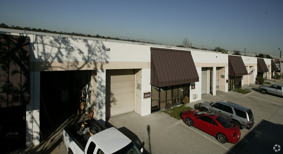 More Photos Of 3525 W Commonwealth Ave, Fullerton Industrial For Lease