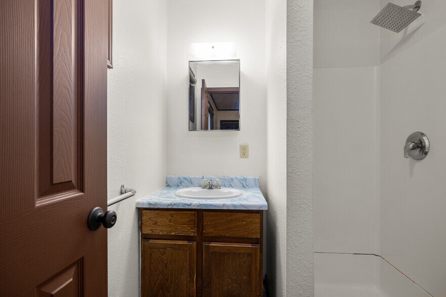 More Photos Of 1282 US Highway 2 E, Kalispell Apartments For Sale