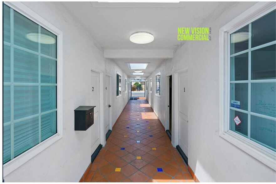 More Photos Of 104 W Whittier Blvd, Montebello Loft Creative Space For Lease