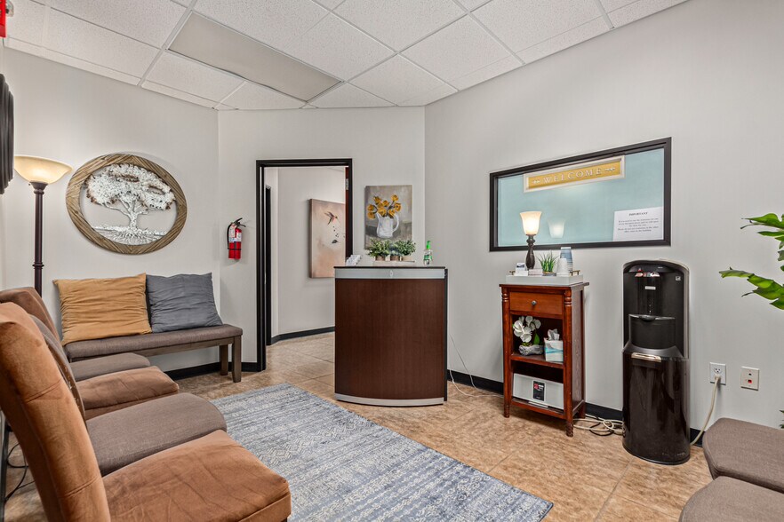 More Photos Of 1425 W Elliot Rd, Gilbert Medical For Lease