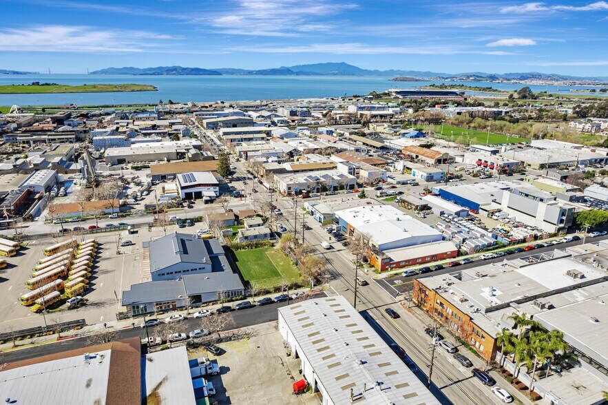 More Photos Of 1320-1326 9th St, Berkeley Warehouse For Sale