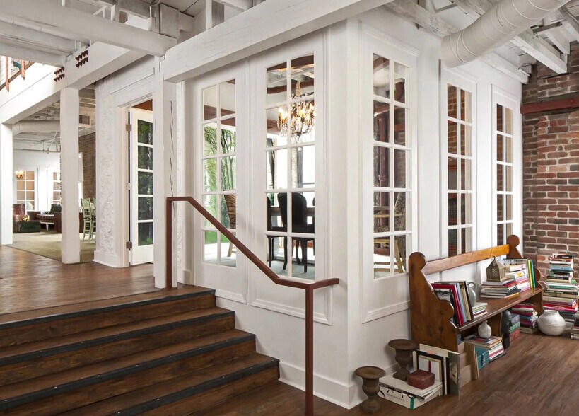 More Photos Of 570-574 Pacific Ave, San Francisco Loft Creative Space For Lease