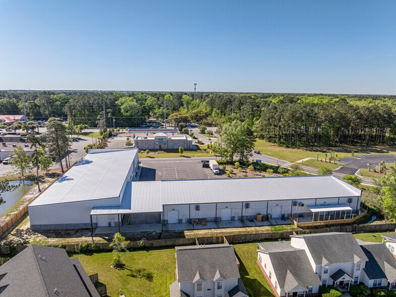 More Photos Of 8120 Windsor Hill Blvd, North Charleston Light Distribution For Lease