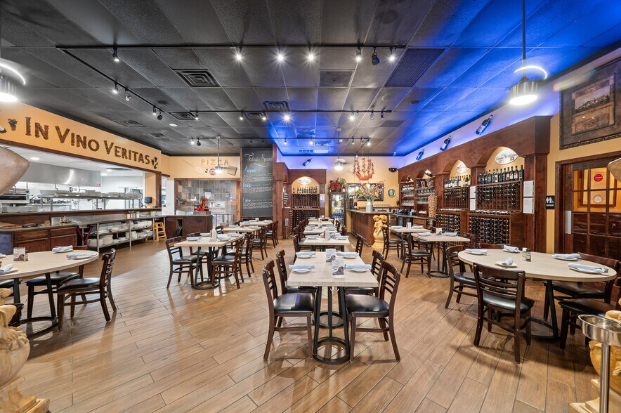 More Photos Of 500 N Shepherd Dr, Houston Land For Sale