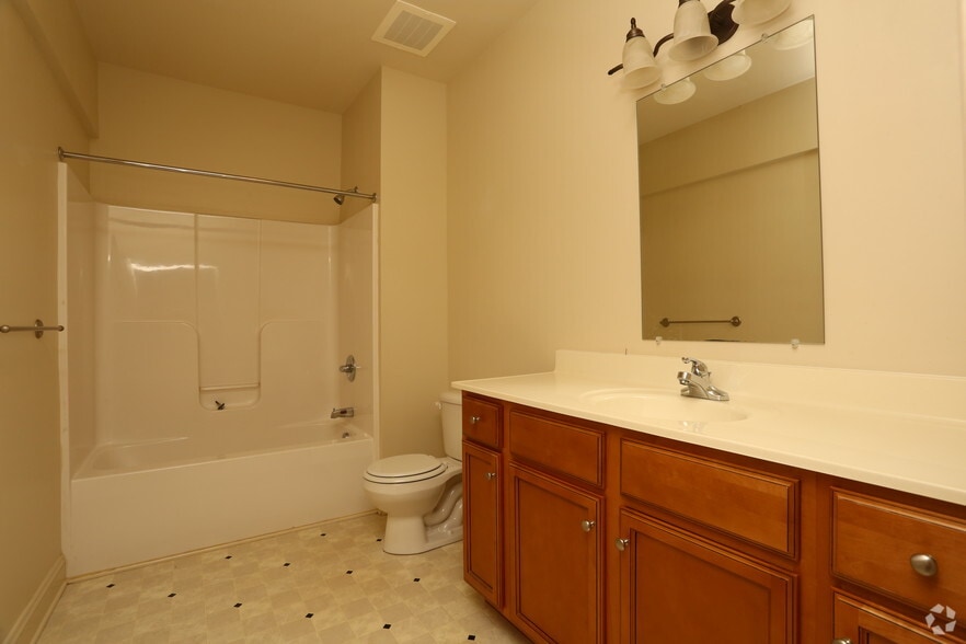 More Photos Of 1005 Heathercroft Cir, Crozet Apartments For Lease