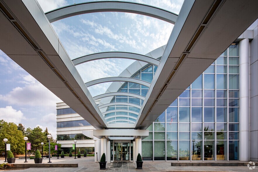 More Photos Of 3600 Steeles Ave E, Markham Office For Lease