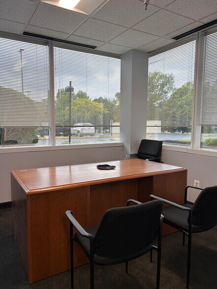 More Photos Of 1000 Crawford Pl, Mount Laurel Office For Lease