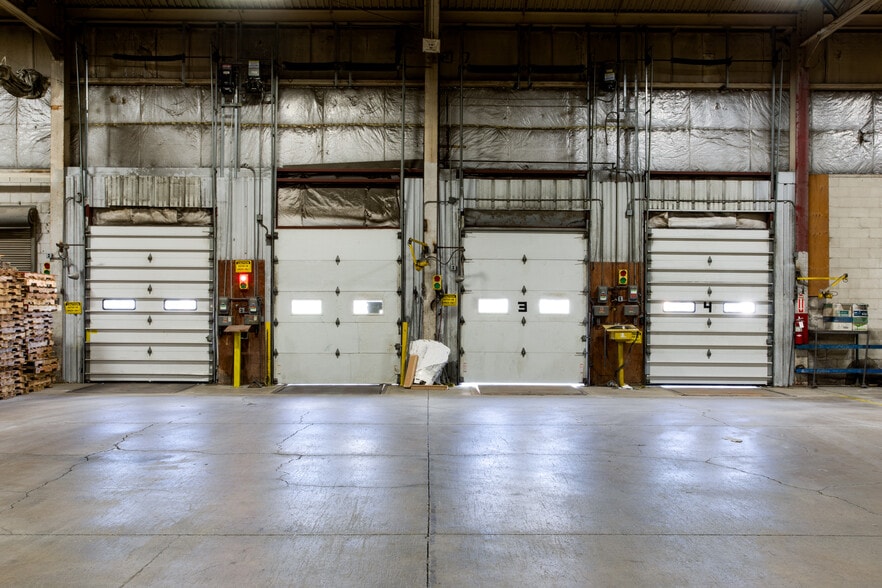 More Photos Of 150 Pottery Street, Perrysville Warehouse For Lease