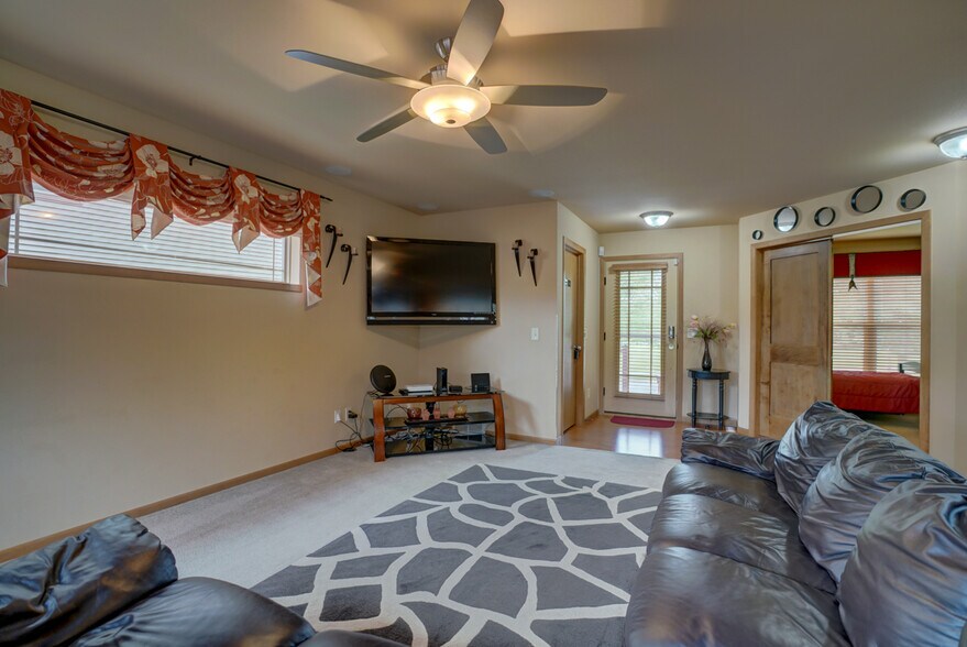 More Photos Of 705 Lone Oak Ln, Verona Assisted Living For Sale