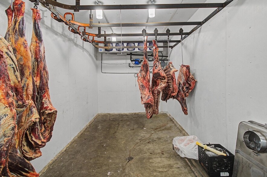 More Photos Of 23 Barlow St, St. Albans Town Convenience Store For Sale