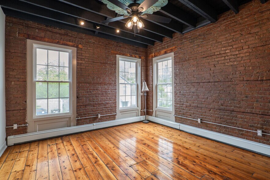 More Photos Of 462-470 2nd Ave, Troy Storefront Retail Residential For Sale