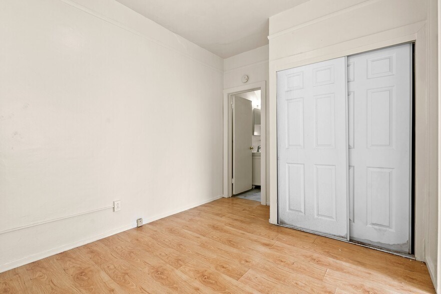 More Photos Of 2930-2932 Adeline St, Berkeley Apartments For Sale