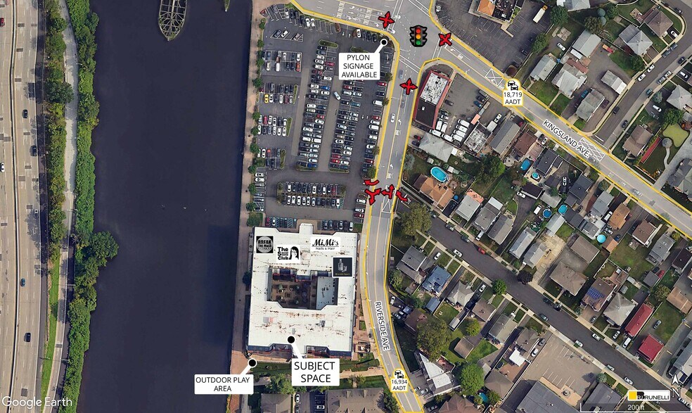 More Photos Of 601 Riverside Ave, Lyndhurst Apartments For Lease