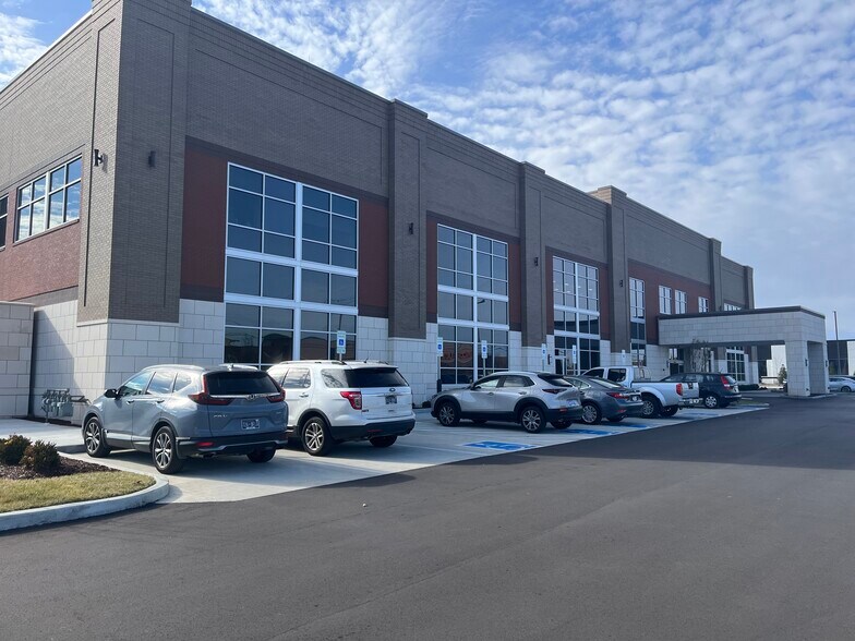 More Photos Of 77 Belinda Pky, Mt Juliet Medical For Lease