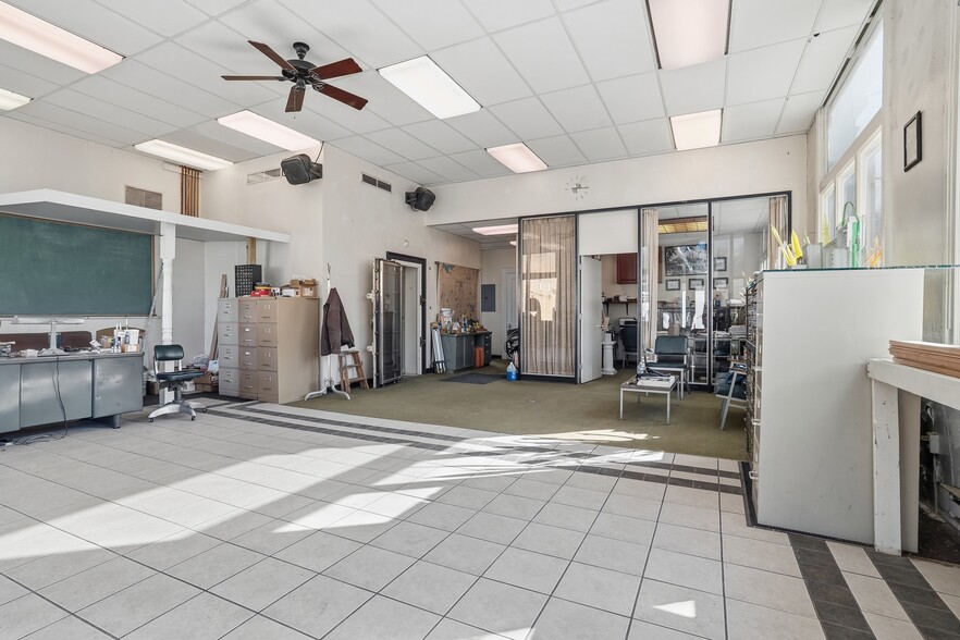 More Photos Of 10 Chesapeake St, Lyndora Apartments For Sale