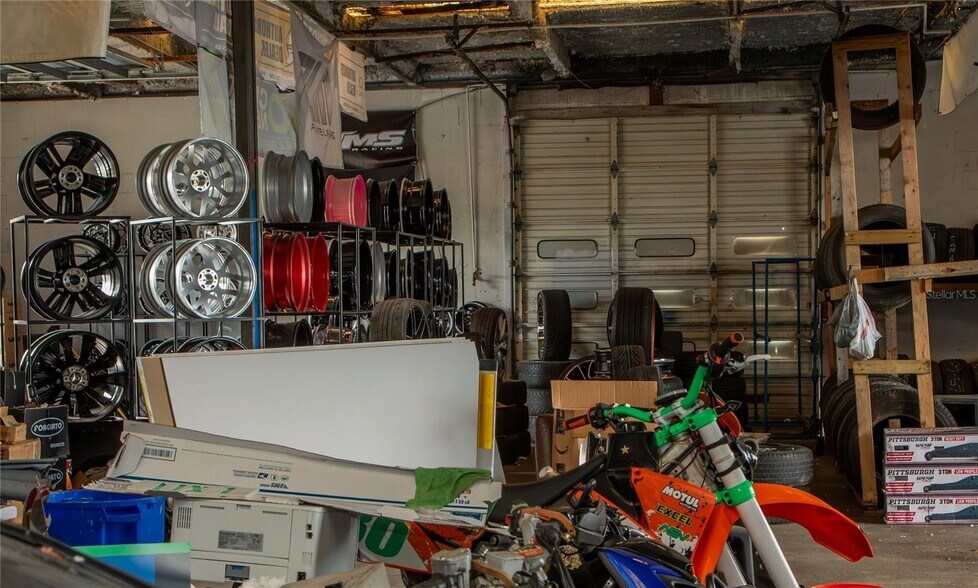 More Photos Of 242 S Scenic Hwy, Lake Wales Auto Repair For Sale