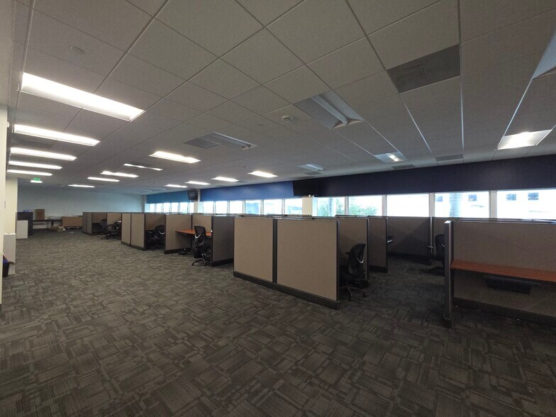 More Photos Of 5875 Nw 163rd St, Miami Lakes Office For Lease