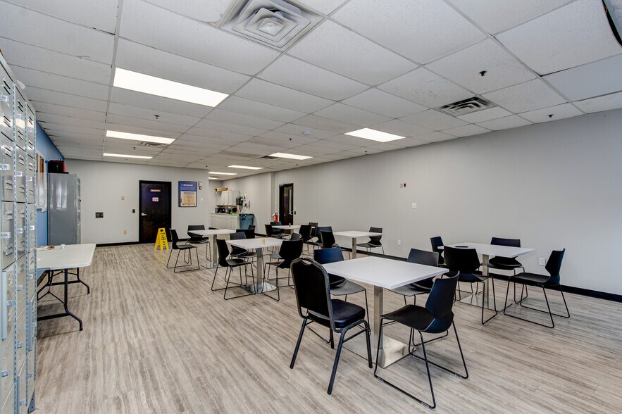 More Photos Of 1043 Global Ave, Graniteville Distribution For Lease