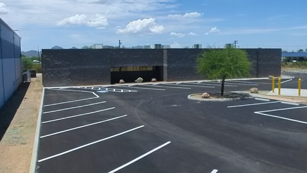 More Photos Of 1415 S Cherry Ave, Tucson Warehouse For Sale