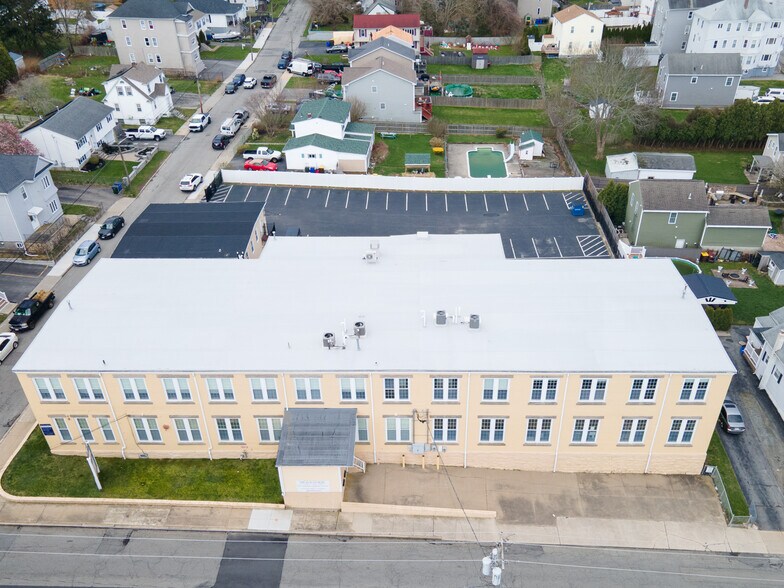 More Photos Of 145 Globe St, Fall River Office For Sale