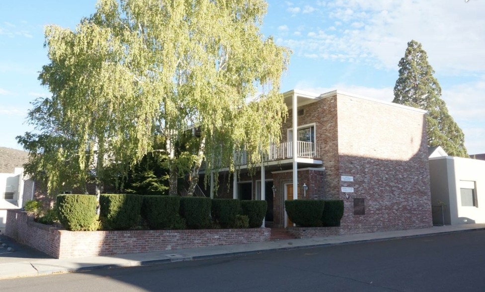 Primary Photo Of 206 4th St, Yreka Office For Lease